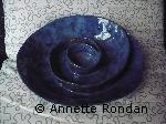 Annette Rondan créateur de poteries artiste français de Utilitaires