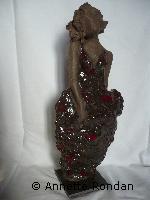Annette Rondan a aussi crée Ma préférence à moi (Sculptures - Féminité) dans Sculptures - Féminité