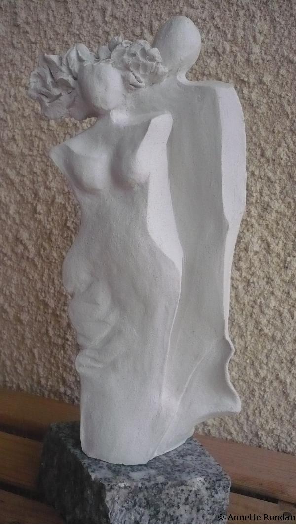 Annette Rondan artiste et créateur de Moi vouloir Toi (Sculptures - Couples)