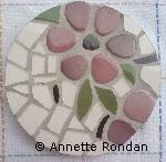 Annette Rondan mosaïste célèbre pour ses Décoration table
