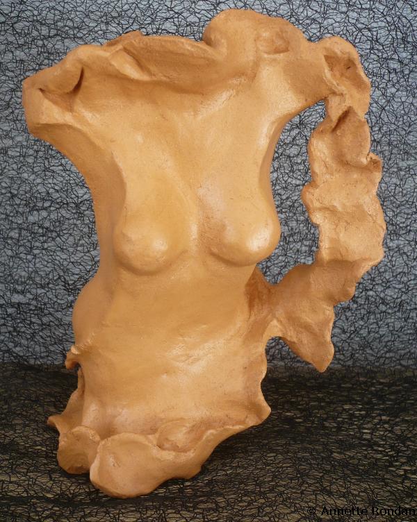 Annette Rondan artiste et créateur de Volte face (Sculptures - Féminité)